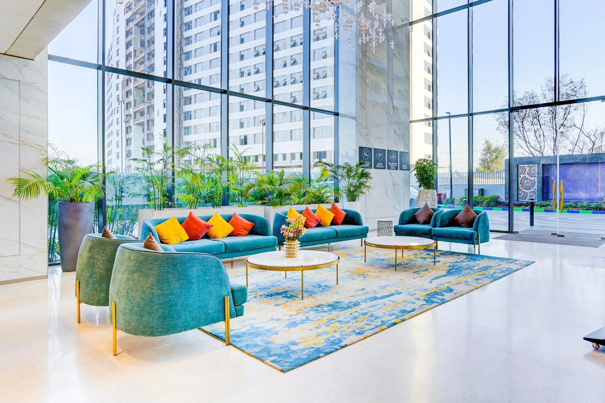 Sunday Hotels And Residences グルガウン エクステリア 写真