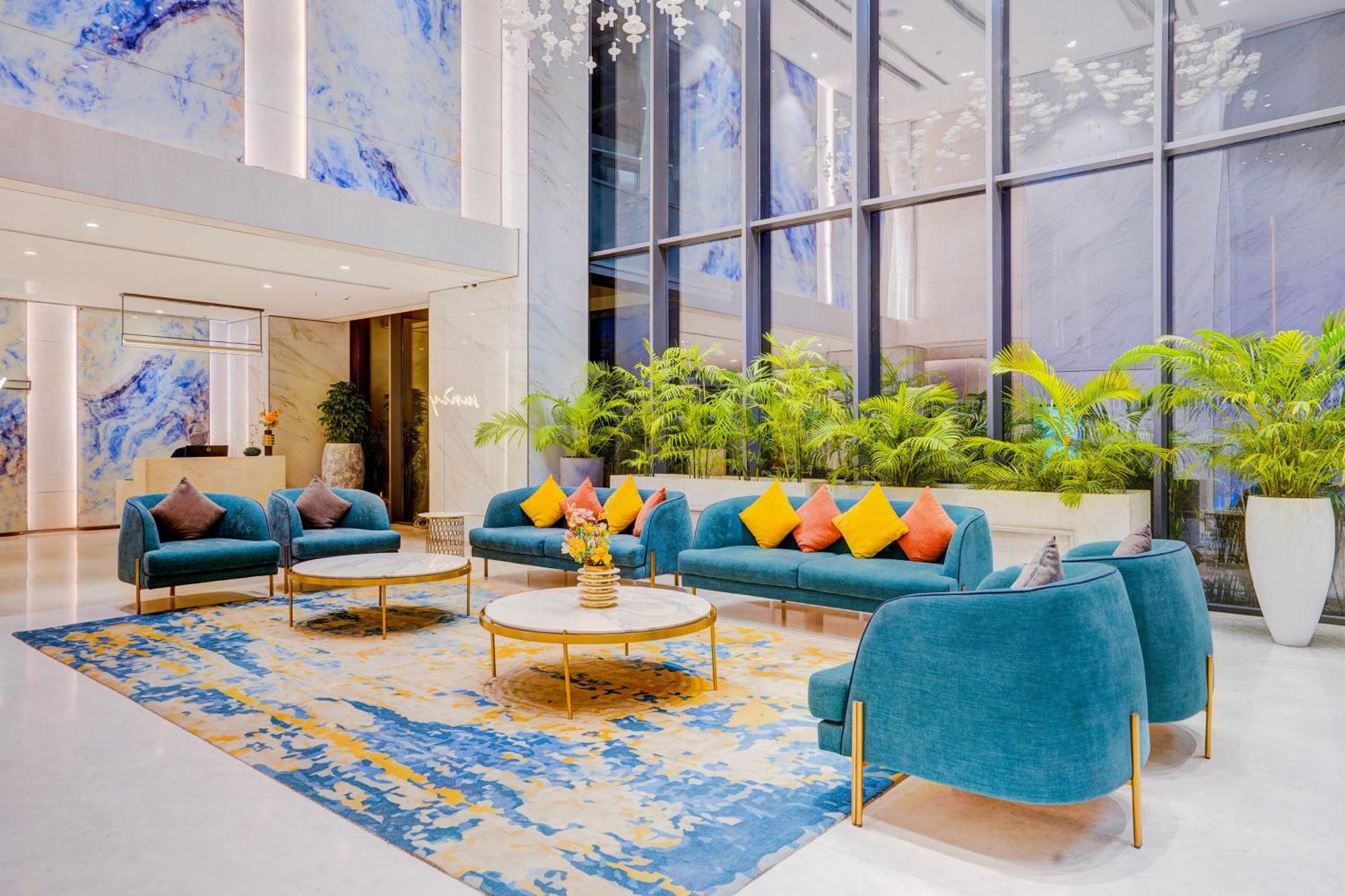Sunday Hotels And Residences グルガウン エクステリア 写真
