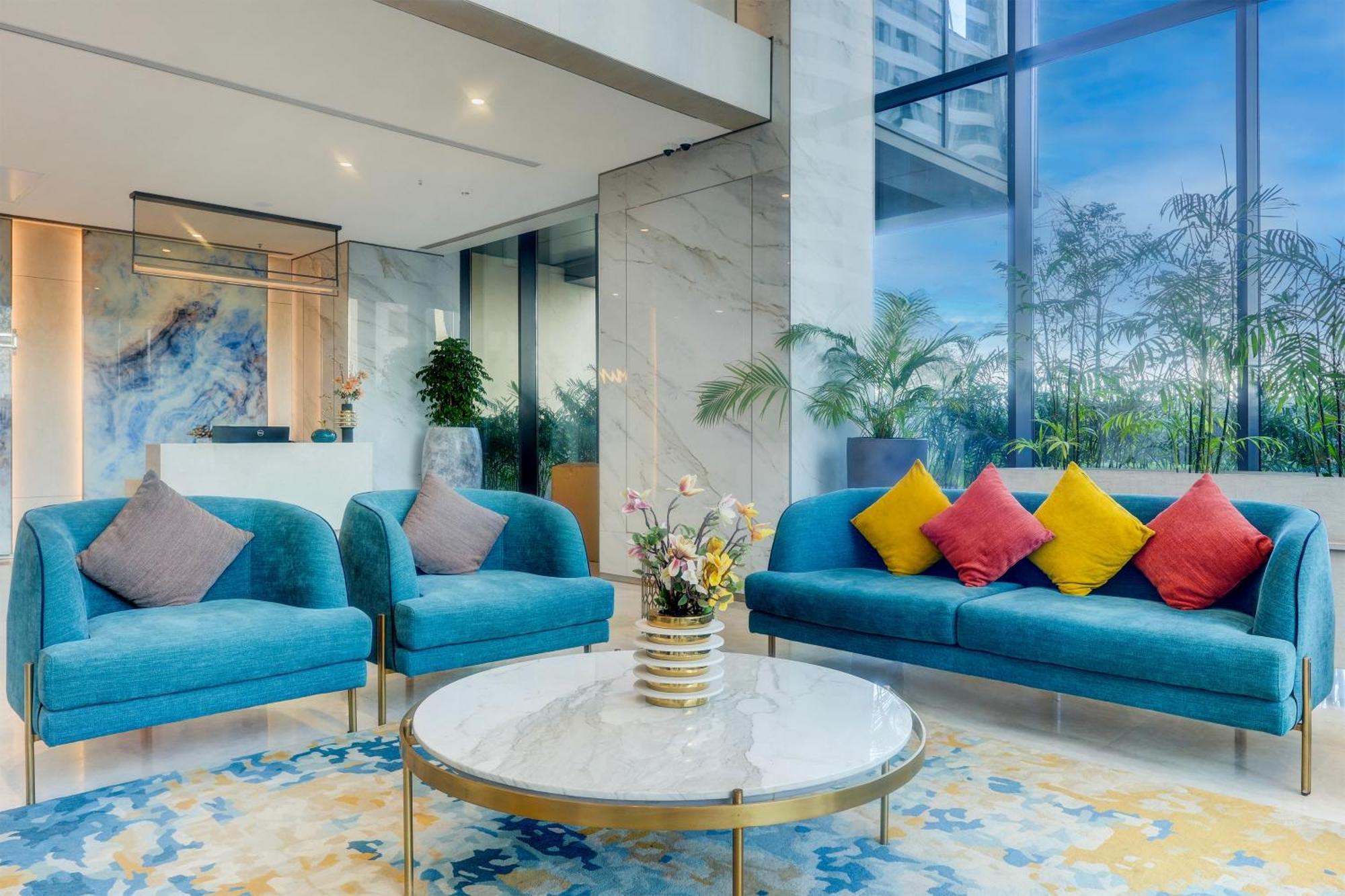Sunday Hotels And Residences グルガウン エクステリア 写真