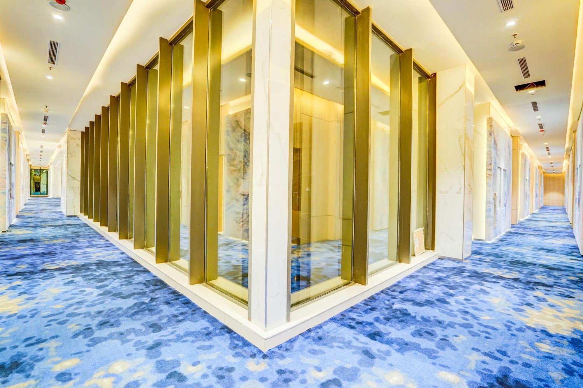 Sunday Hotels And Residences グルガウン エクステリア 写真